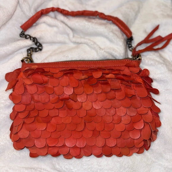Jesslyn Blake genuine Leather Fish Scale Fringe Clutch/Shoulder* - Picture 1 of 15